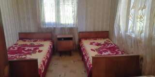 Проживание в семье Комнаты в частном доме Гудаута Бюджетный двухместный номер с 2 отдельными кроватями-7